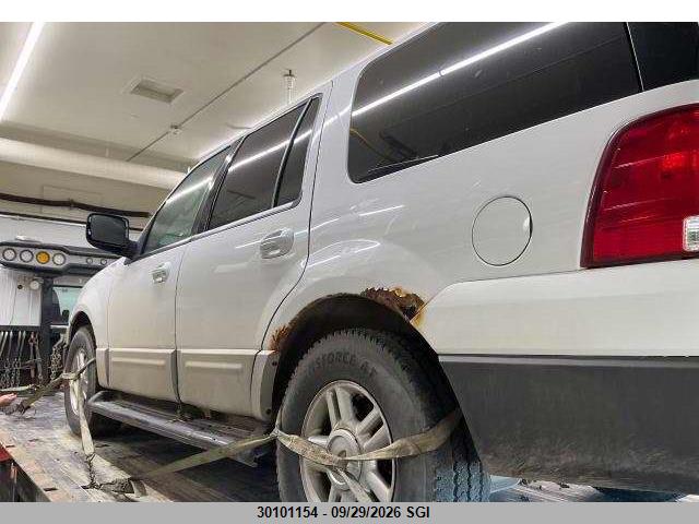 Продажа на аукционе авто 2004 Ford Expedition Xlt, vin: 1FMPU16L84LA38215, номер лота: 30101154