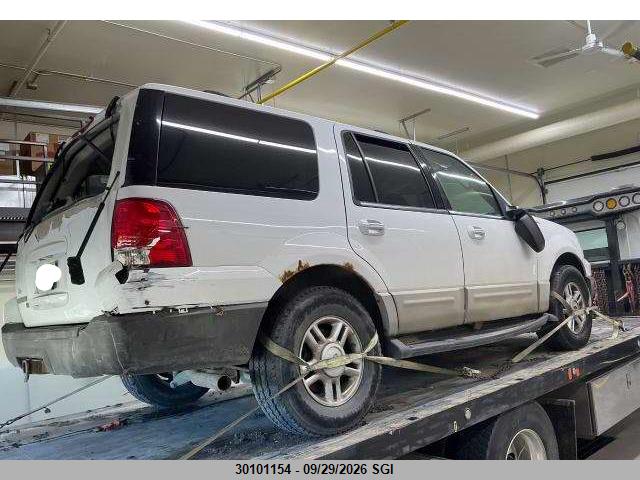 Продажа на аукционе авто 2004 Ford Expedition Xlt, vin: 1FMPU16L84LA38215, номер лота: 30101154
