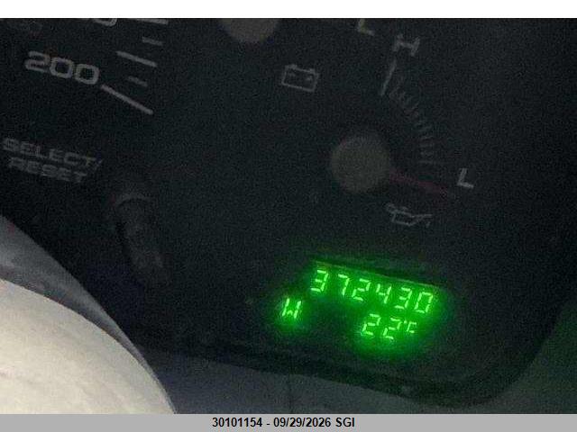 Продажа на аукционе авто 2004 Ford Expedition Xlt, vin: 1FMPU16L84LA38215, номер лота: 30101154