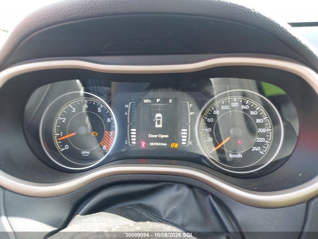 2015 Jeep Cherokee Sport მანქანა იყიდება აუქციონზე, vin: 1C4PJMAS3FW672837, აუქციონის ნომერი: 30099094