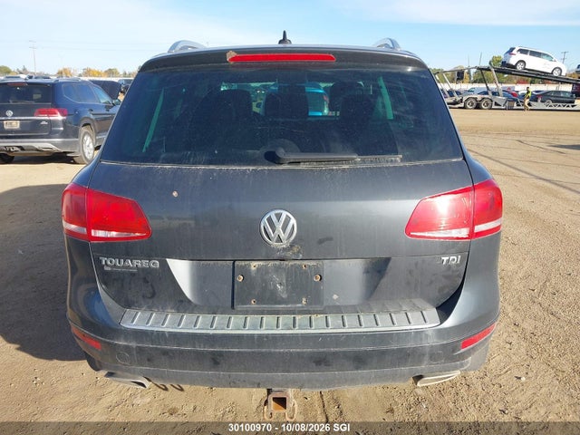 2014 Volkswagen Touareg V6 Tdi მანქანა იყიდება აუქციონზე, vin: WVGEP9BP7ED007619, აუქციონის ნომერი: 30100970