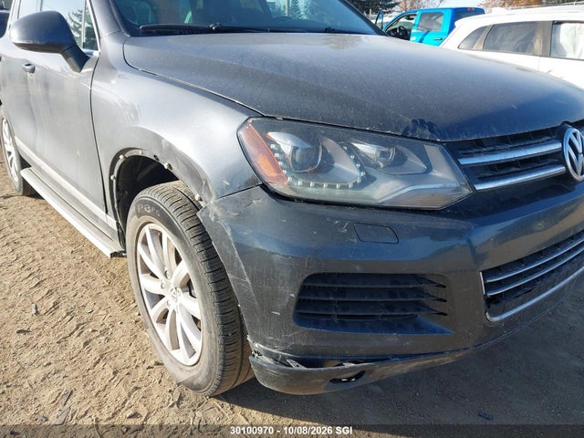 2014 Volkswagen Touareg V6 Tdi მანქანა იყიდება აუქციონზე, vin: WVGEP9BP7ED007619, აუქციონის ნომერი: 30100970