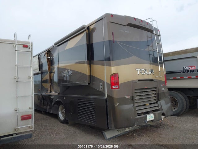 30101179 :رقم المزاد ، 4UZACKDC86CW18116 vin ، 2006 Freightliner Chassis X Line Motor Home مزاد بيع