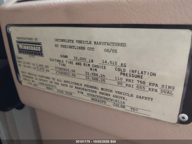 30101179 :رقم المزاد ، 4UZACKDC86CW18116 vin ، 2006 Freightliner Chassis X Line Motor Home مزاد بيع