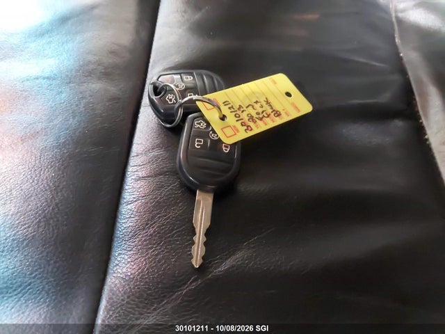 30101211 :رقم المزاد ، 2FMHK6C82DBD38677 vin ، 2013 Ford Flex Sel مزاد بيع