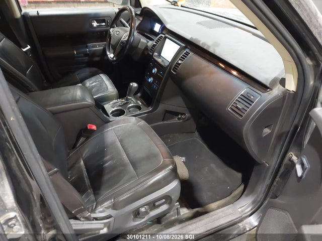 30101211 :رقم المزاد ، 2FMHK6C82DBD38677 vin ، 2013 Ford Flex Sel مزاد بيع