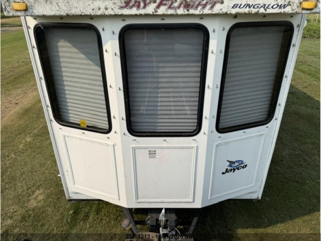 30101213 :رقم المزاد ، 1UJBJ02R1811A0322 vin ، 2008 Jayco Jayflight Park Model مزاد بيع