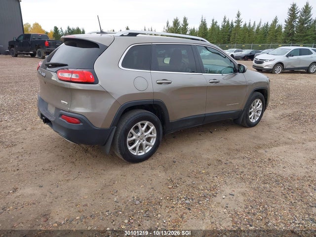 Jeep Cherokee Latitude 2017 1C4PJMCSXHW598672 Image 4