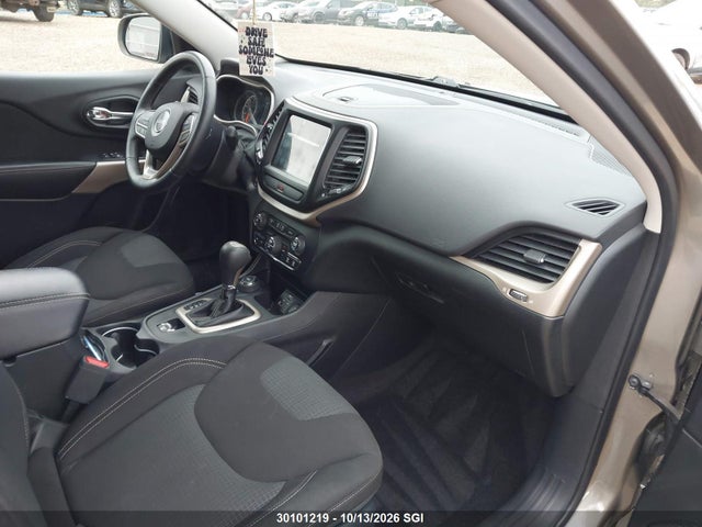 Jeep Cherokee Latitude 2017 1C4PJMCSXHW598672 Image 5