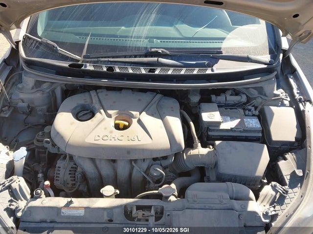 Продаж на аукціоні авто 2012 Hyundai Elantra Gls/limited, vin: 5NPDH4AE4CH106213, номер лоту: 30101229