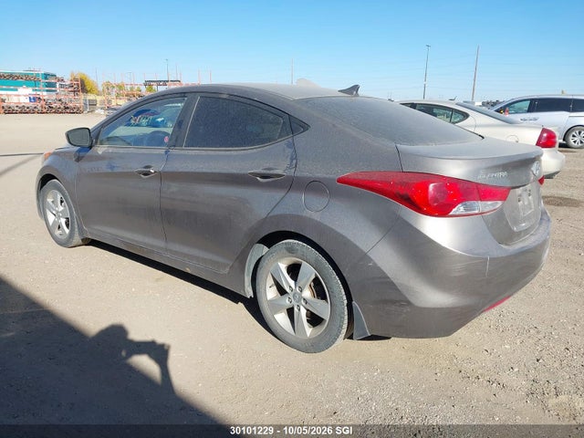 Продаж на аукціоні авто 2012 Hyundai Elantra Gls/limited, vin: 5NPDH4AE4CH106213, номер лоту: 30101229