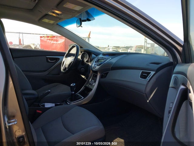 Продаж на аукціоні авто 2012 Hyundai Elantra Gls/limited, vin: 5NPDH4AE4CH106213, номер лоту: 30101229