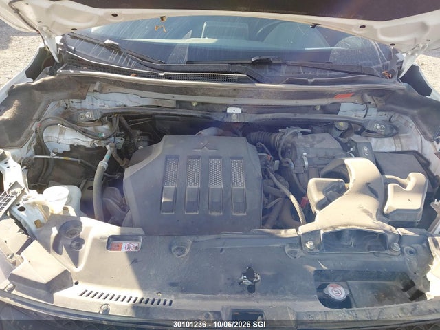 30101236 :رقم المزاد ، JA4AT4AA3LZ610978 vin ، 2020 Mitsubishi Eclipse Cross Le/sp مزاد بيع