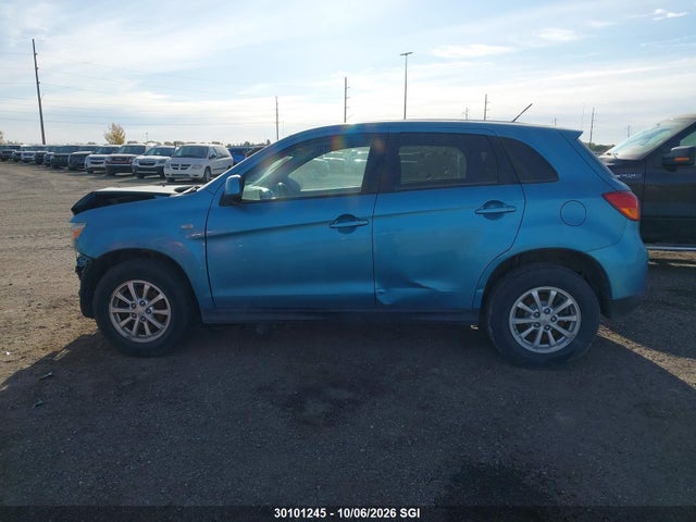 2014 Mitsubishi Rvr Se მანქანა იყიდება აუქციონზე, vin: 4A4AJ3AU8EE605536, აუქციონის ნომერი: 30101245