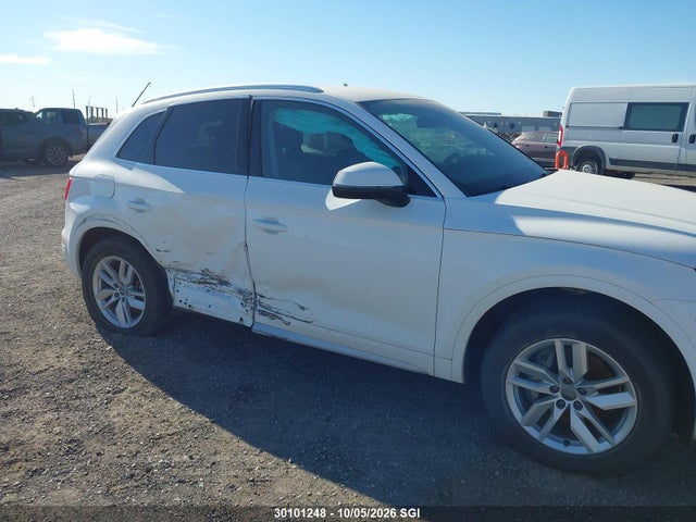 Продажа на аукционе авто 2018 Audi Q5 Premium, vin: WA1ANAFY3J2163220, номер лота: 30101248