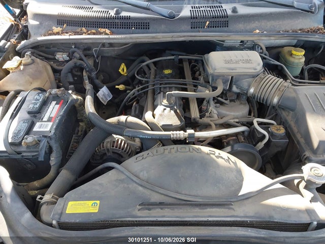 30101251 :رقم المزاد ، 1J4GW58SX2C253659 vin ، 2002 Jeep Grand Cherokee Limited مزاد بيع