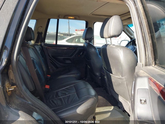 30101251 :رقم المزاد ، 1J4GW58SX2C253659 vin ، 2002 Jeep Grand Cherokee Limited مزاد بيع