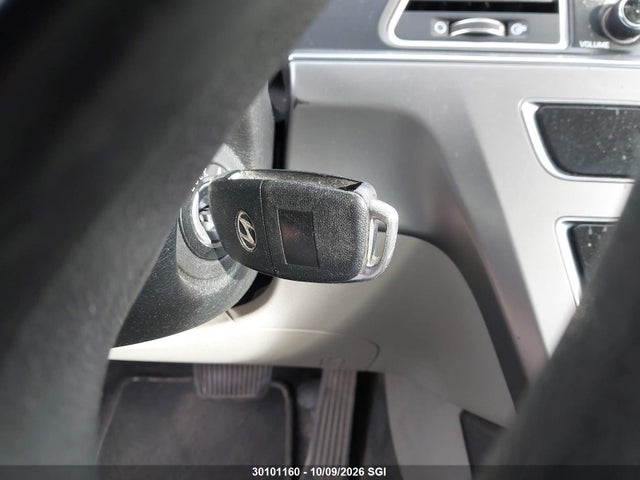 Hyundai SONATA SE 2015 5NPE24AF1FH050590 Image 11