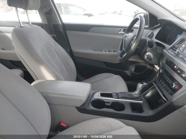 Hyundai SONATA SE 2015 5NPE24AF1FH050590 Image 5