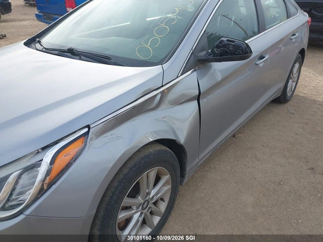Hyundai SONATA SE 2015 5NPE24AF1FH050590 Image 6