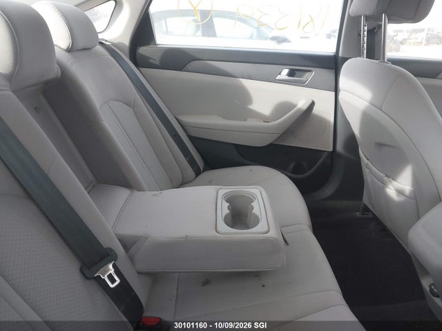 Hyundai SONATA SE 2015 5NPE24AF1FH050590 Image 8