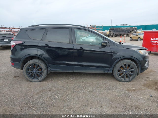 2017 Ford Escape Titanium მანქანა იყიდება აუქციონზე, vin: 1FMCU9J92HUE50462, აუქციონის ნომერი: 30101258