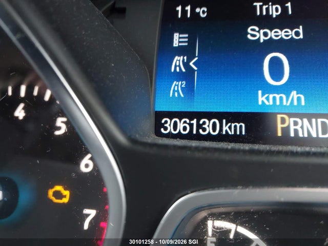 2017 Ford Escape Titanium მანქანა იყიდება აუქციონზე, vin: 1FMCU9J92HUE50462, აუქციონის ნომერი: 30101258
