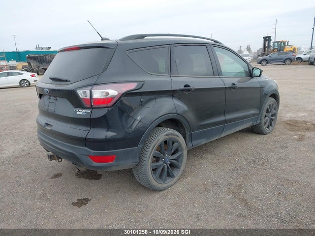 2017 Ford Escape Titanium მანქანა იყიდება აუქციონზე, vin: 1FMCU9J92HUE50462, აუქციონის ნომერი: 30101258
