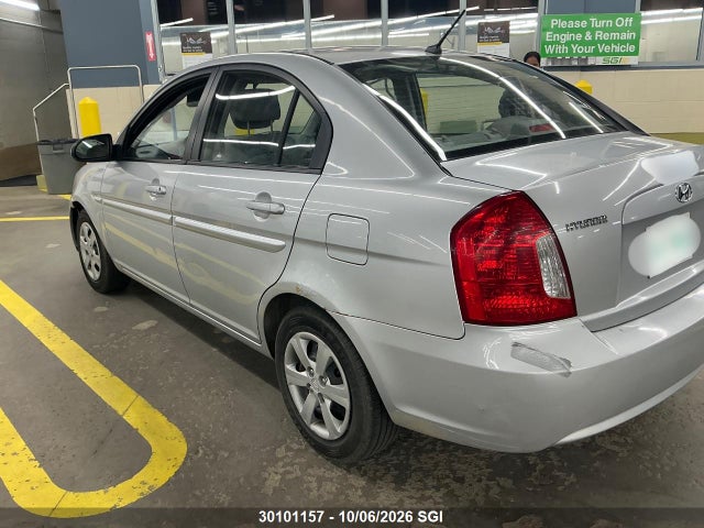 30101157 :رقم المزاد ، KMHCN45C19U332782 vin ، 2009 Hyundai Accent Gls مزاد بيع