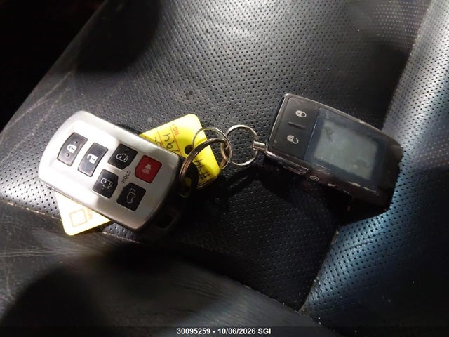 Aukcja sprzedaży 2015 Toyota Sienna Sport, vin: 5TDXK3DC2FS634396, numer aukcji: 30095259