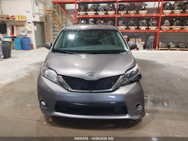 Aukcja sprzedaży 2015 Toyota Sienna Sport, vin: 5TDXK3DC2FS634396, numer aukcji: 30095259