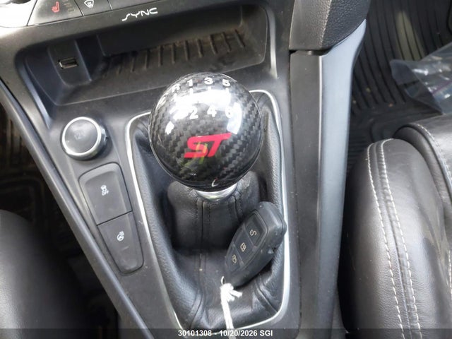 1FADP3L99HL233691 Ford FOCUS ST