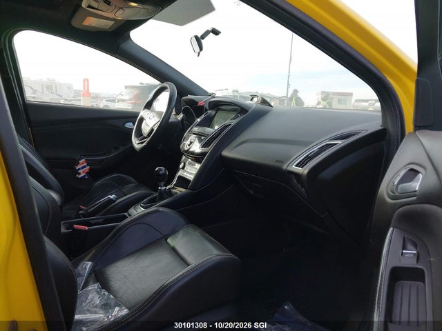 1FADP3L99HL233691 Ford FOCUS ST