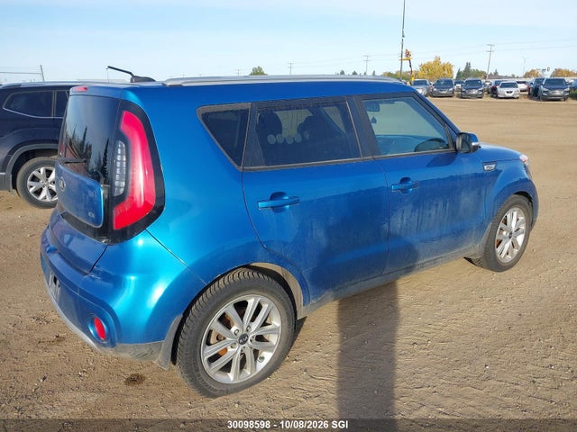 KIA SOUL + 2018 KNDJP3A51J7583005 Image 4