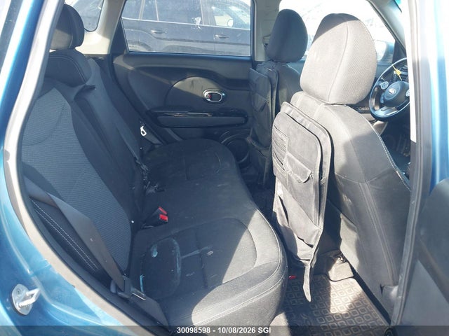KIA SOUL + 2018 KNDJP3A51J7583005 Image 8