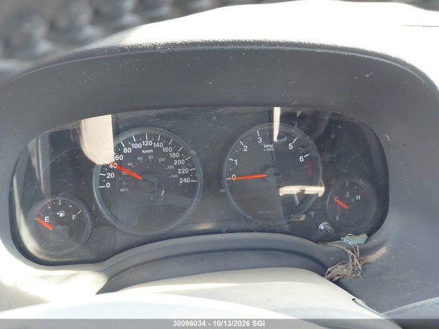 30096034 :رقم المزاد ، 1J4NF4FB7AD547498 vin ، 2010 Jeep Compass Sport/north مزاد بيع