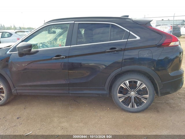 2022 Mitsubishi Eclipse Cross Le მანქანა იყიდება აუქციონზე, vin: JA4ATVAA4NZ614059, აუქციონის ნომერი: 30093844