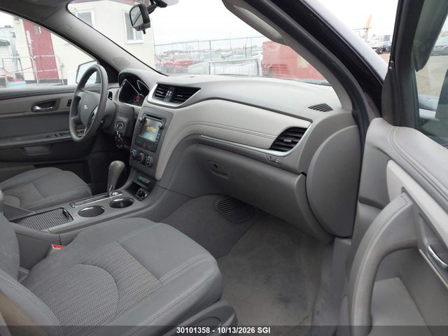 1GNKVFED7FJ356318 Chevrolet Traverse Ls