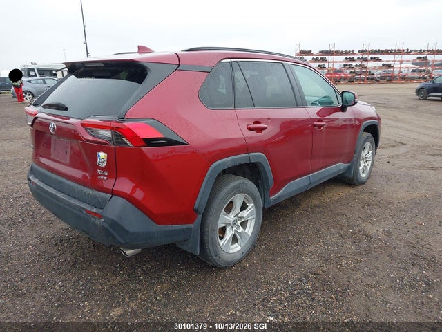 2T3R1RFVXMW228066 Toyota Rav4 Xle/xle Premium