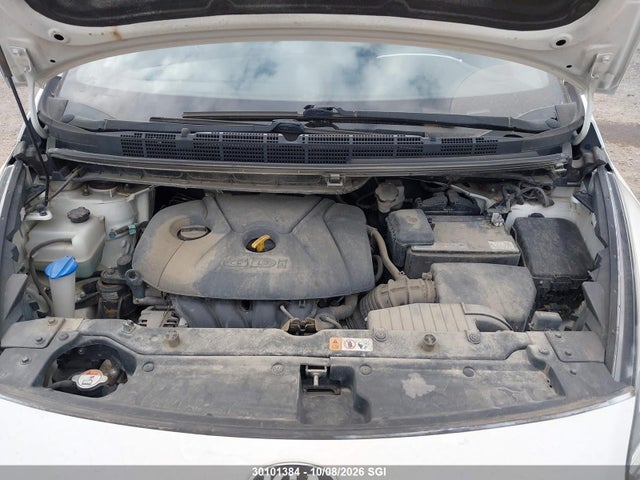 Продаж на аукціоні авто 2015 Kia Rondo, vin: KNAHU8A36F7122308, номер лоту: 30101384