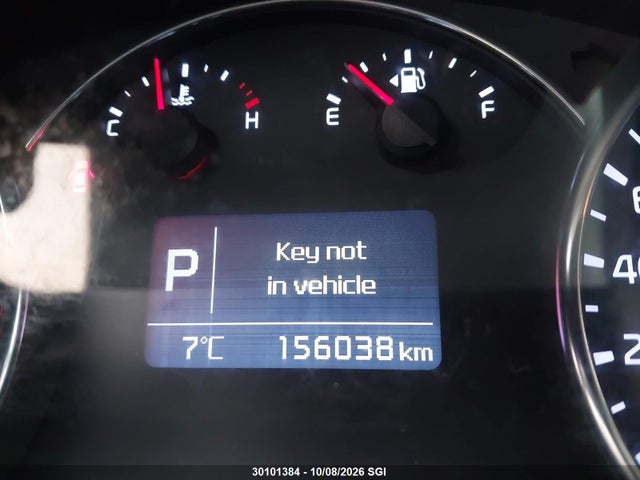 Продаж на аукціоні авто 2015 Kia Rondo, vin: KNAHU8A36F7122308, номер лоту: 30101384