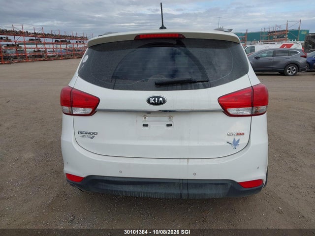 Продаж на аукціоні авто 2015 Kia Rondo, vin: KNAHU8A36F7122308, номер лоту: 30101384
