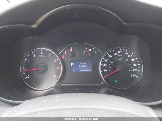 Продаж на аукціоні авто 2015 Kia Rondo, vin: KNAHU8A36F7122308, номер лоту: 30101384