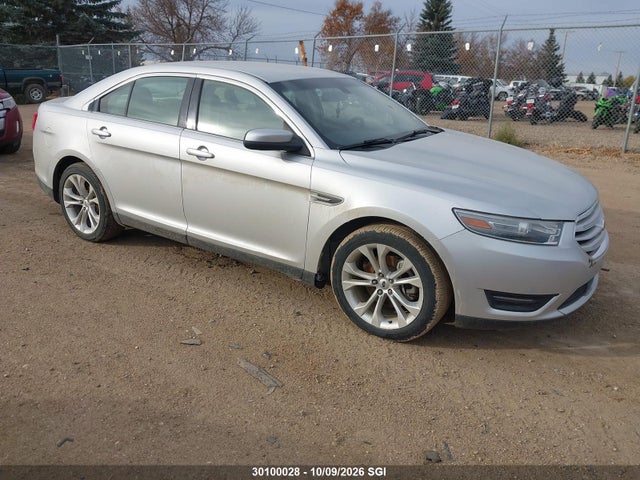 30100028 :رقم المزاد ، 1FAHP2H83DG233538 vin ، 2013 Ford Taurus Sel مزاد بيع