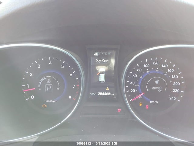 KM8SNDHF7GU142323 Hyundai Santa Fe Se/limited