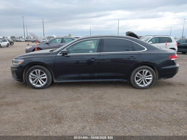30101400 :رقم المزاد ، 1VWBA7A38MC005195 vin ، 2021 Volkswagen Passat Highline مزاد بيع