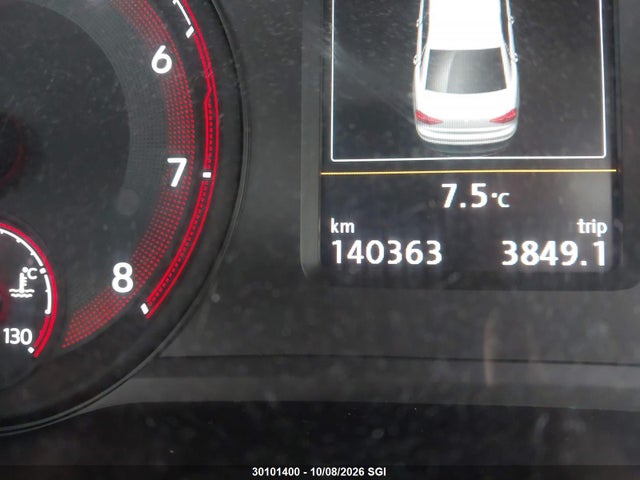 30101400 :رقم المزاد ، 1VWBA7A38MC005195 vin ، 2021 Volkswagen Passat Highline مزاد بيع
