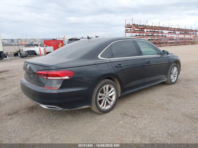 30101400 :رقم المزاد ، 1VWBA7A38MC005195 vin ، 2021 Volkswagen Passat Highline مزاد بيع