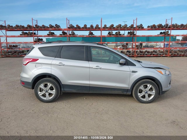 30101405 :رقم المزاد ، 1FMCU9G95EUA00811 vin ، 2014 Ford Escape Se مزاد بيع