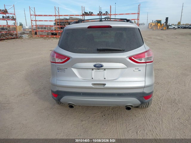 30101405 :رقم المزاد ، 1FMCU9G95EUA00811 vin ، 2014 Ford Escape Se مزاد بيع